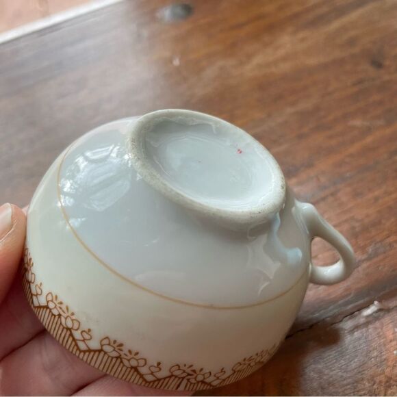 Lot of 2 Vintage Porcelain Miniatures Teacup and Light Blue Boot - Picture 7 of 12